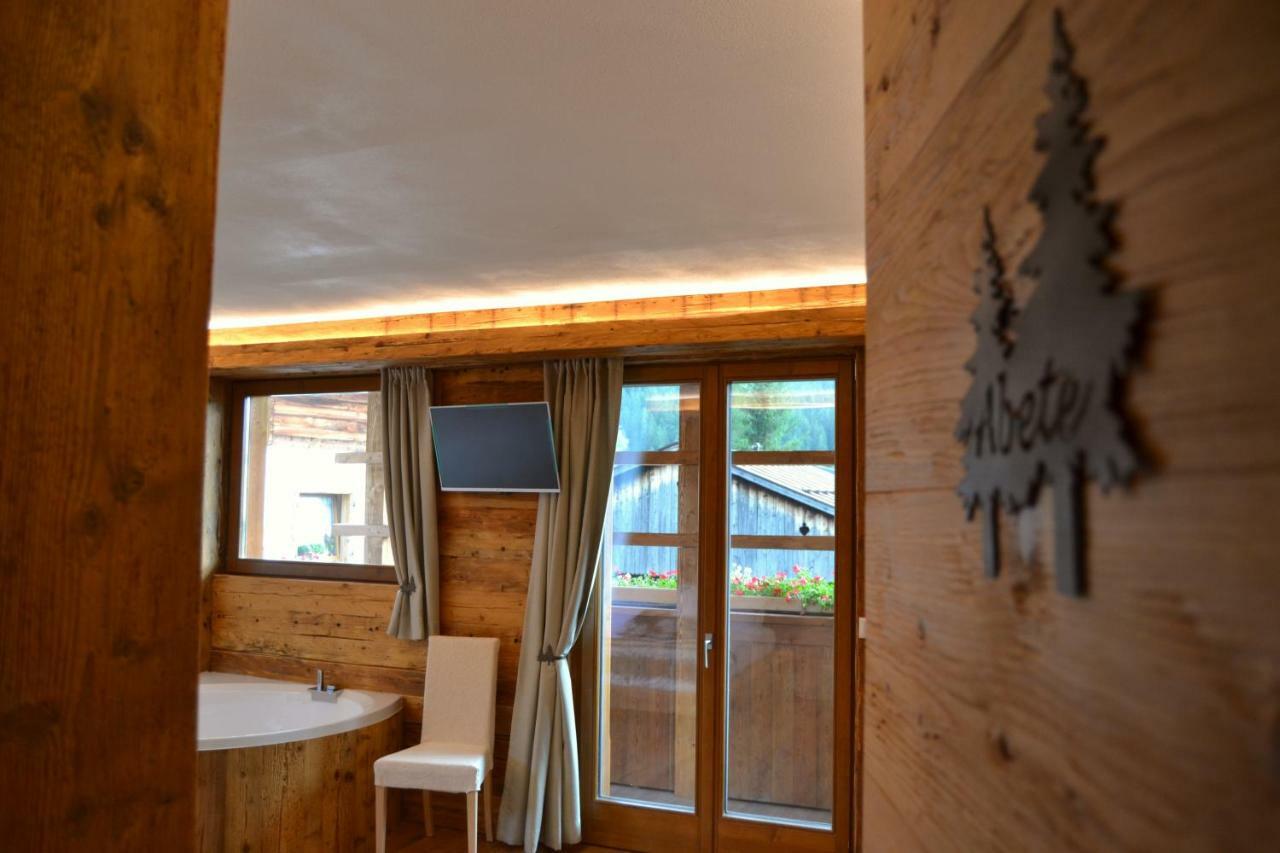 Bed and Breakfast Borgo Antico Sappada Exterior foto